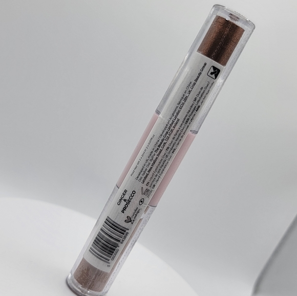 The Beauty Crop "Ginger & Prosecco" Liquid Eyeshadow Duo - Picture 2 of 4